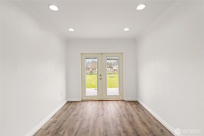 608 W Scott Street , Aberdeen, WA 98520 - Photo 9