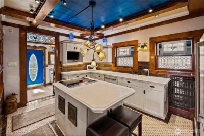 720 N Sheridan Avenue , Tacoma, WA 98403 - Photo 15