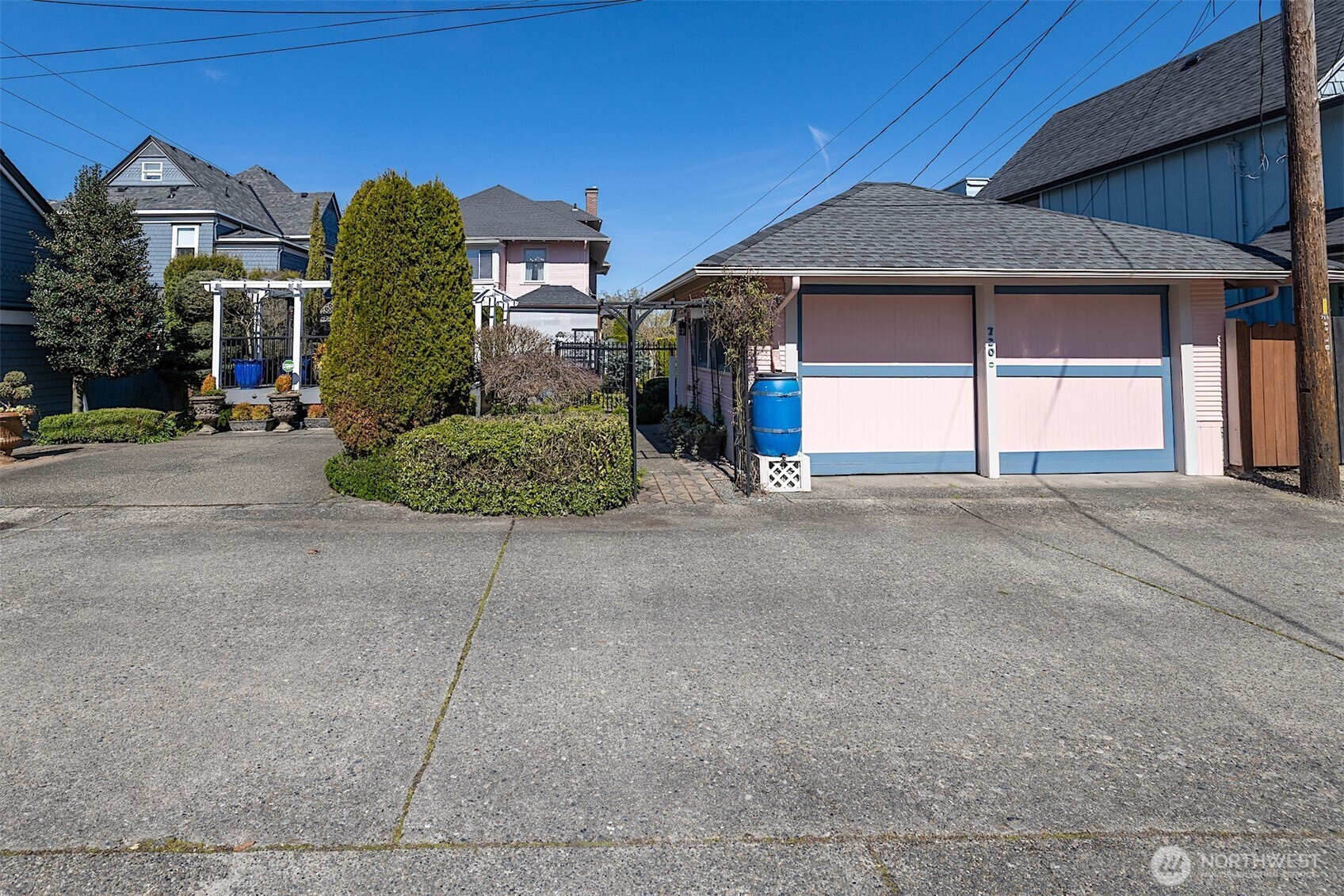 720 N Sheridan Avenue , Tacoma, WA 98403