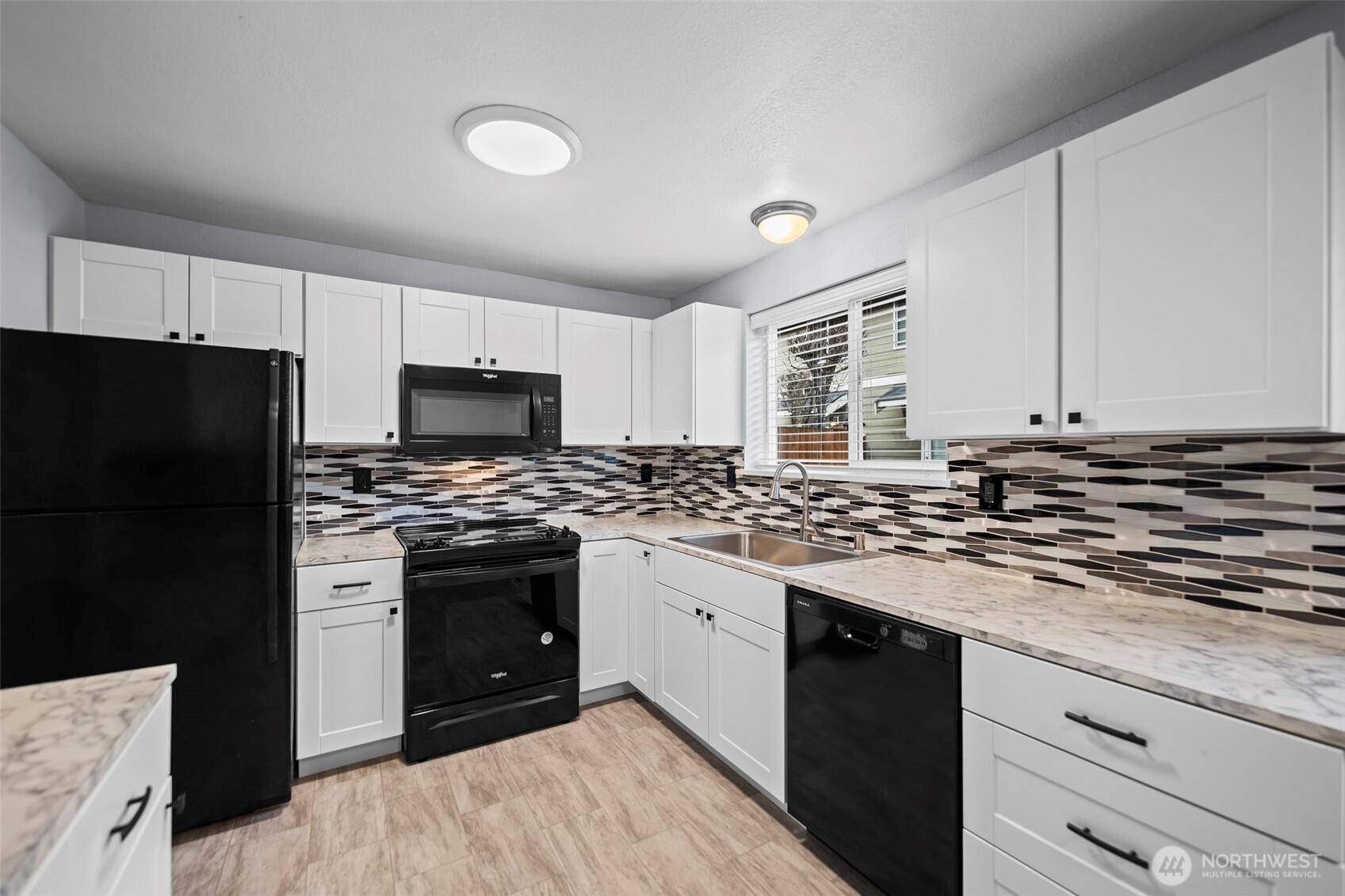 12108 113th Avenue Ct E #9, Puyallup, WA 98374