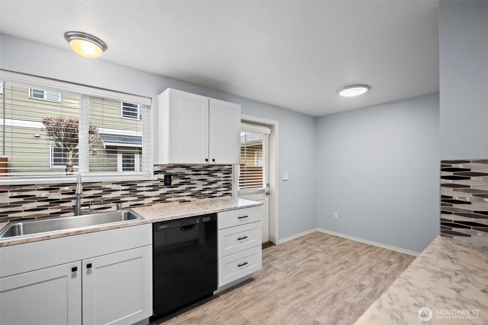 12108 113th Avenue Ct E #9, Puyallup, WA 98374