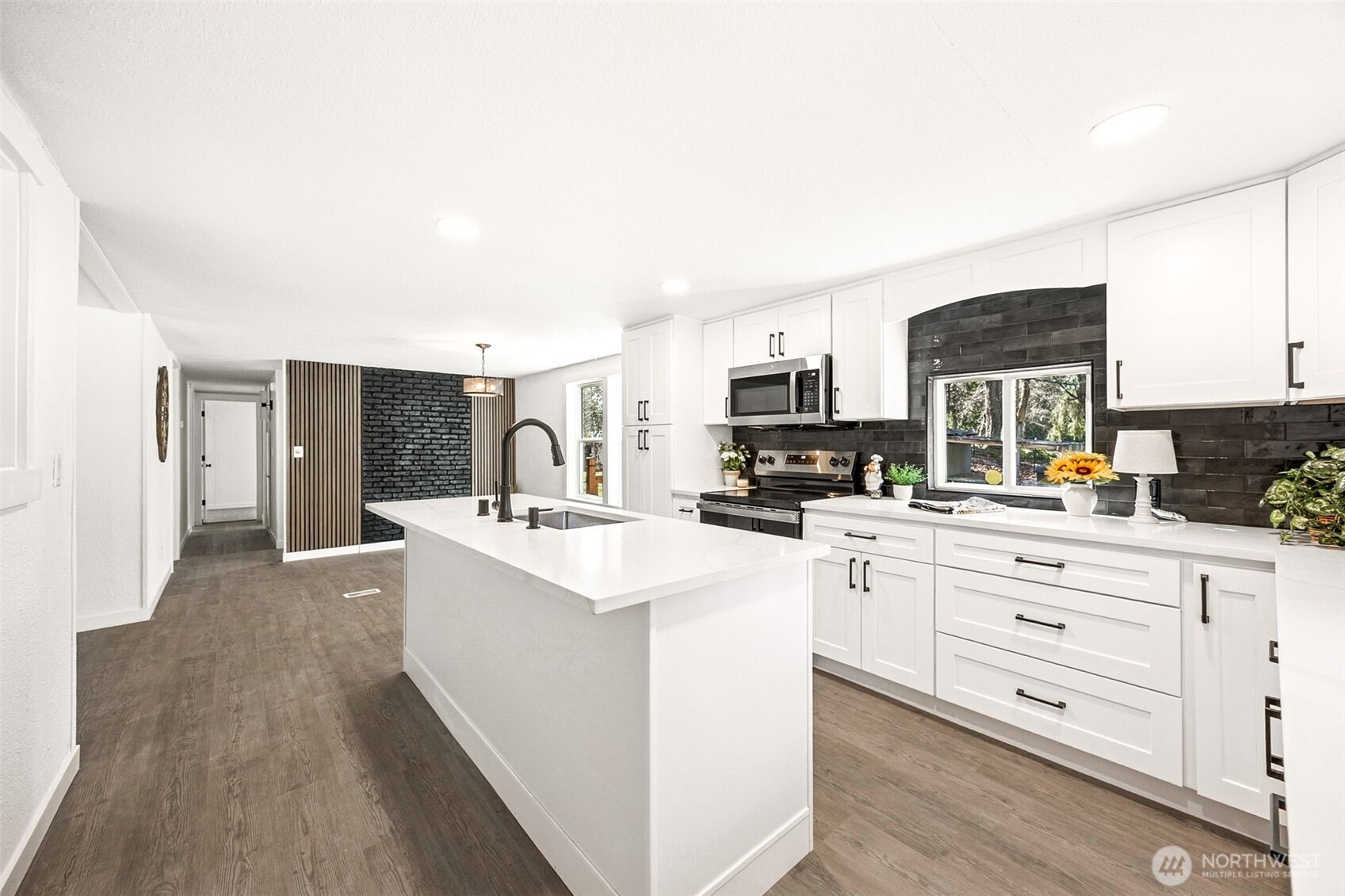 13816 48th Avenue Ct E, Tacoma, WA 98446