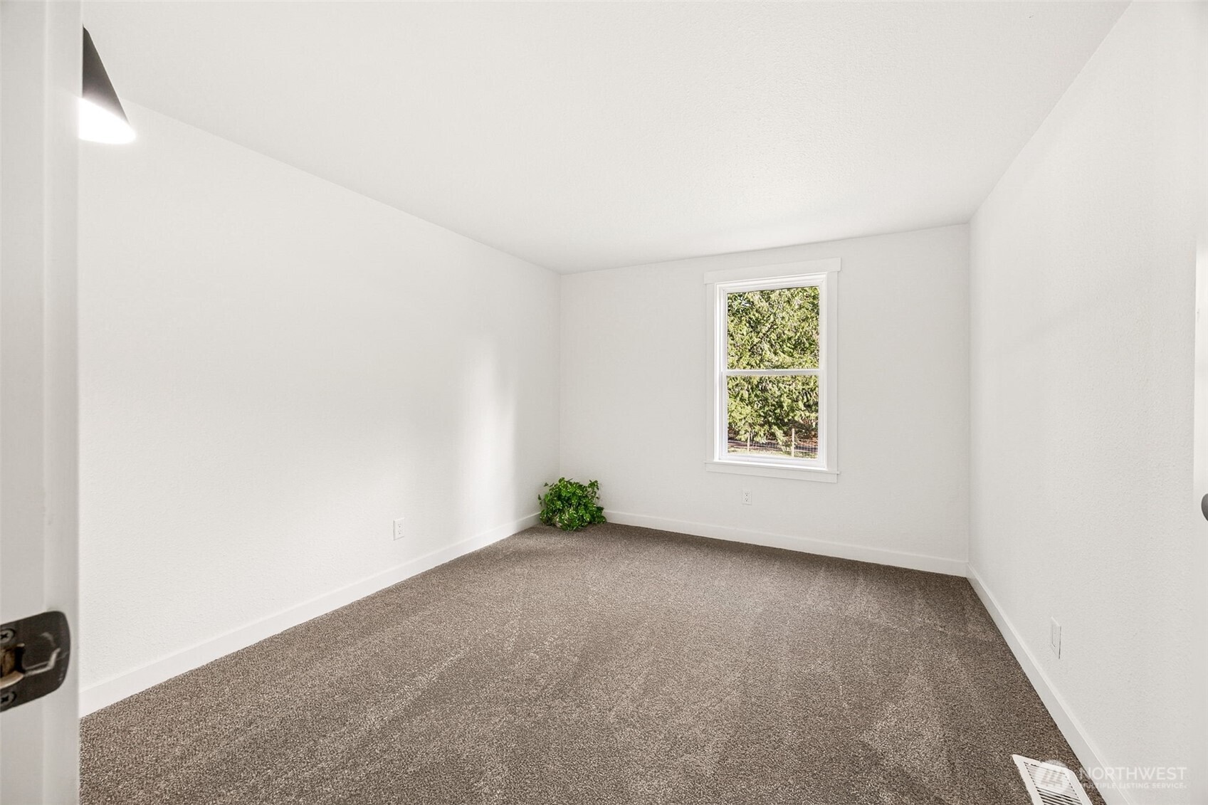 13816 48th Avenue Ct E, Tacoma, WA 98446