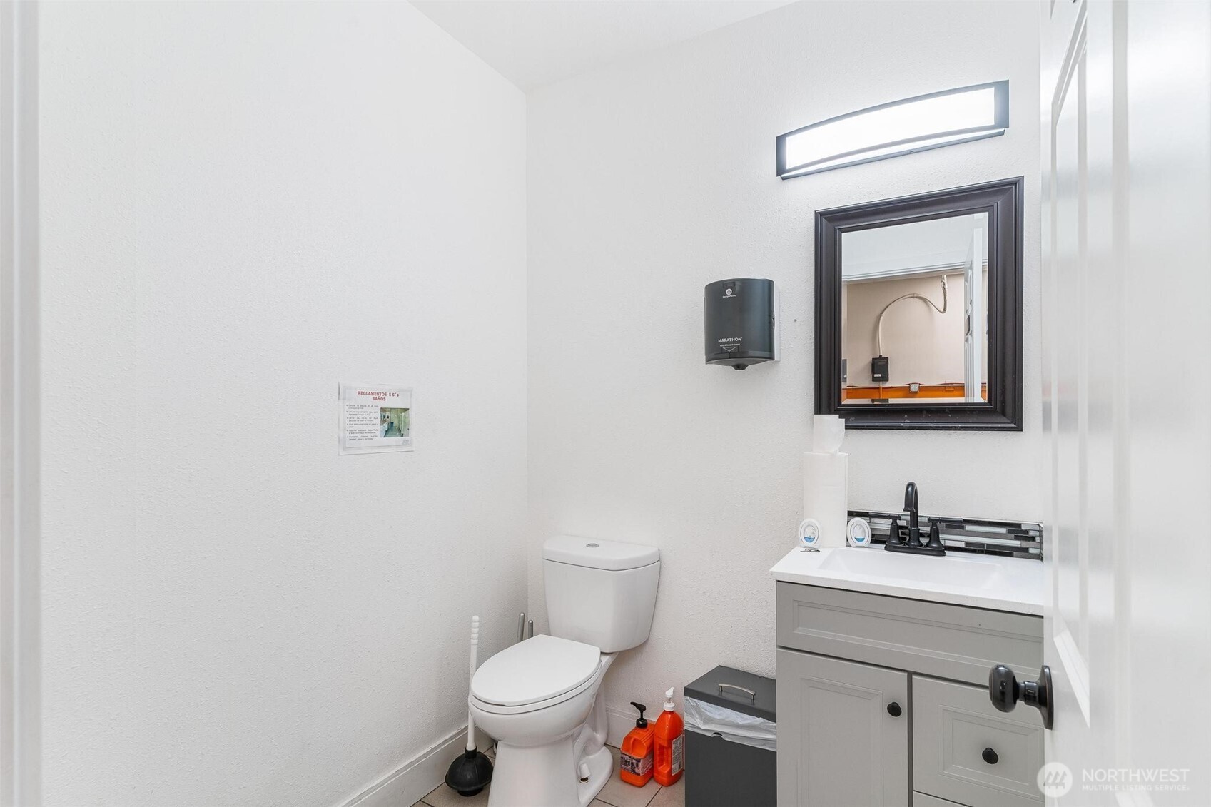 108 S 108th Street , Seattle, WA 98168