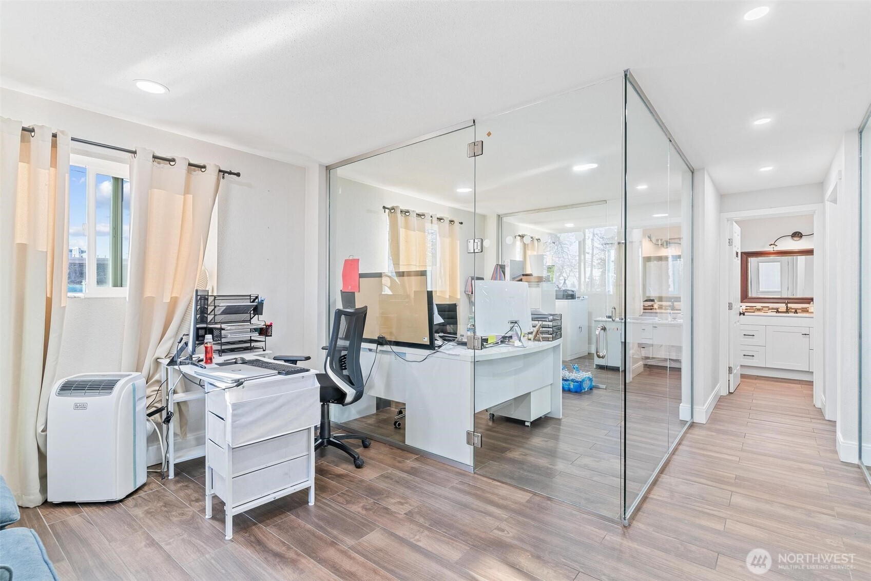 108 S 108th Street , Seattle, WA 98168