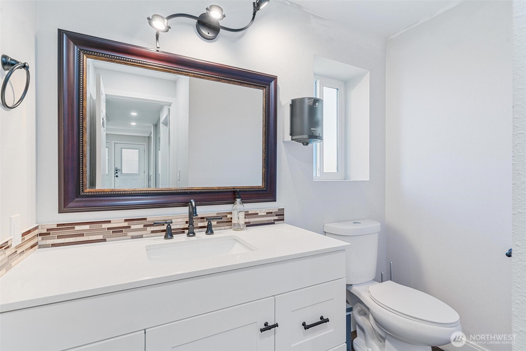 108 S 108th Street , Seattle, WA 98168