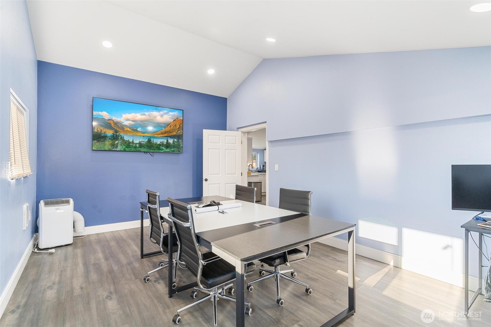 108 S 108th Street , Seattle, WA 98168