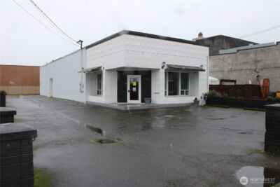 714 J Street , Hoquiam, WA 98550-3625