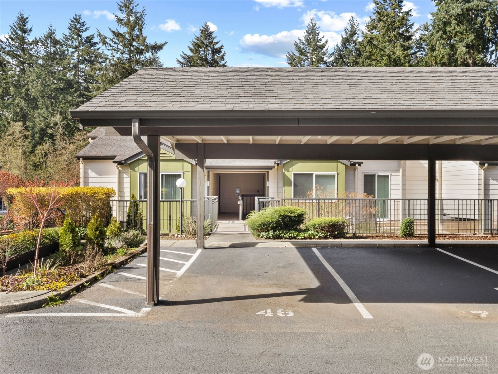 31500 33rd Place SW #G202, Federal Way, WA 98023