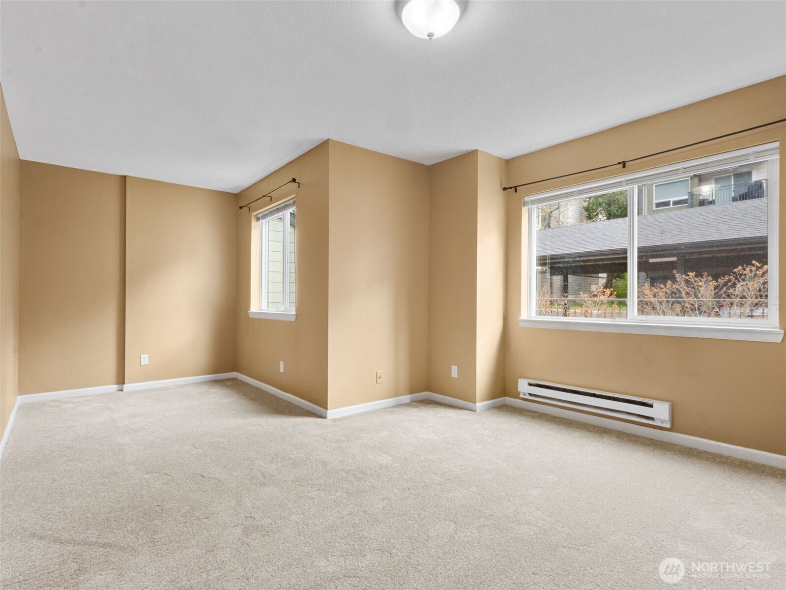 31500 33rd Place SW #G202, Federal Way, WA 98023