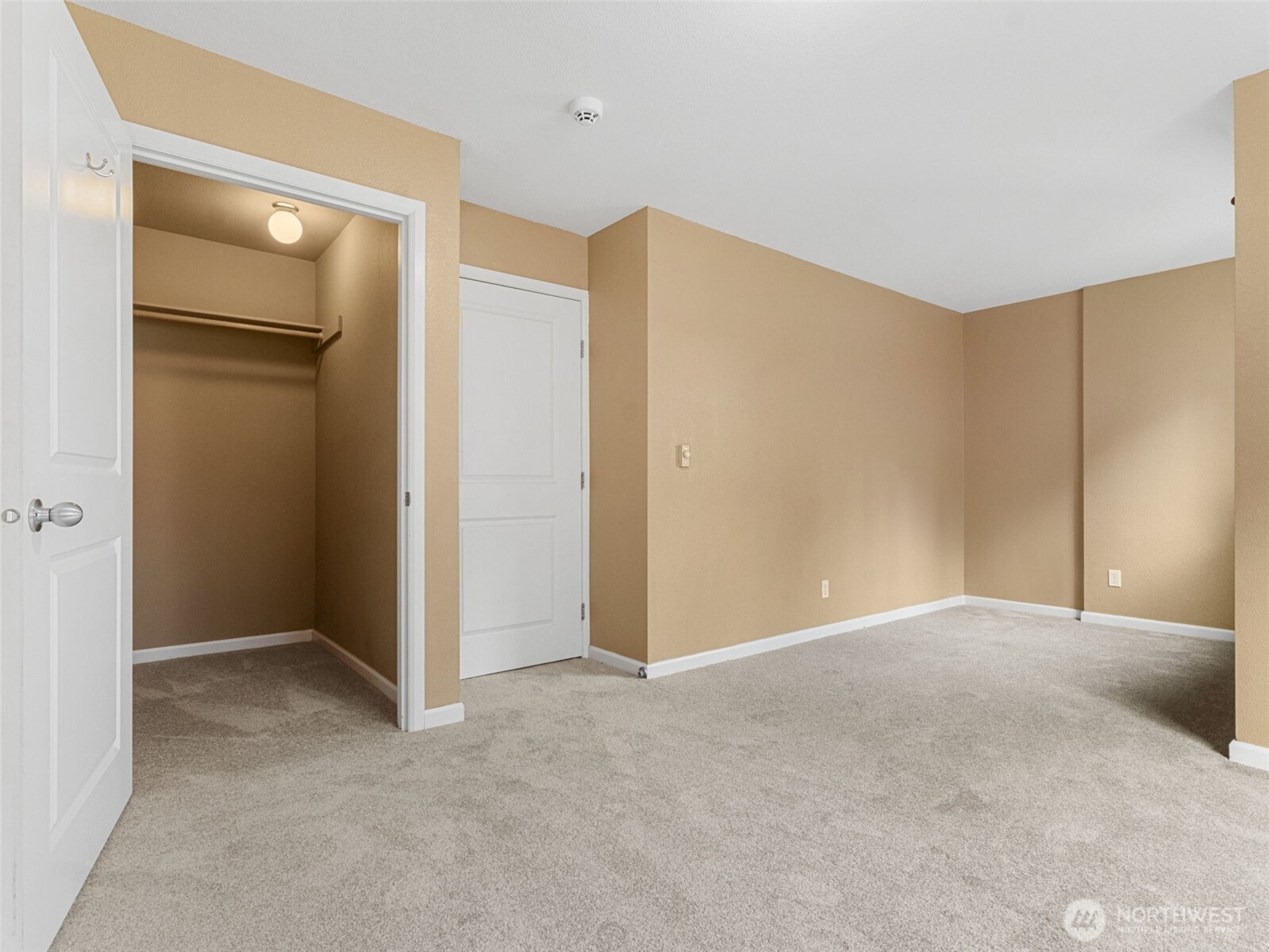 31500 33rd Place SW #G202, Federal Way, WA 98023
