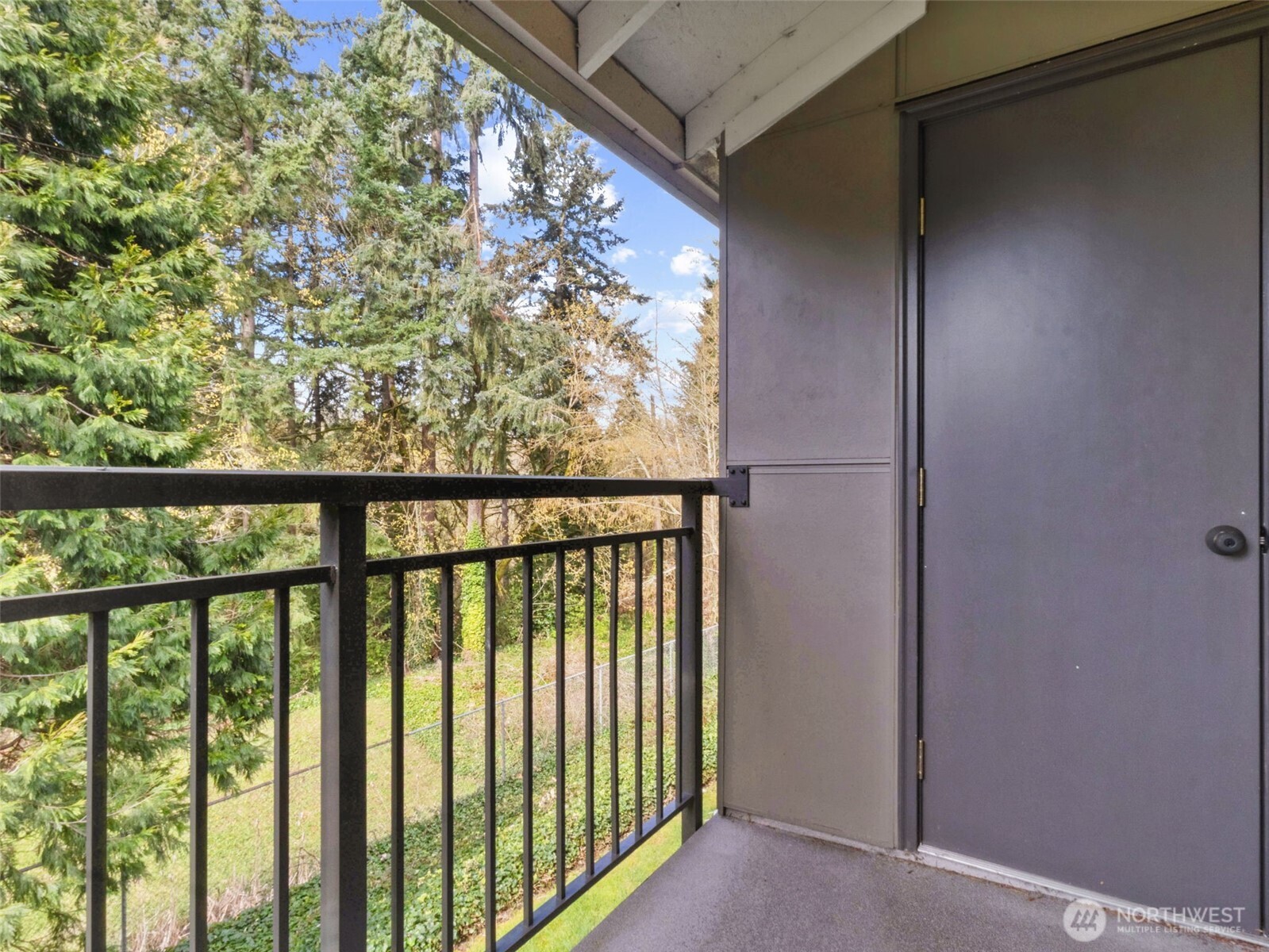 31500 33rd Place SW #G202, Federal Way, WA 98023