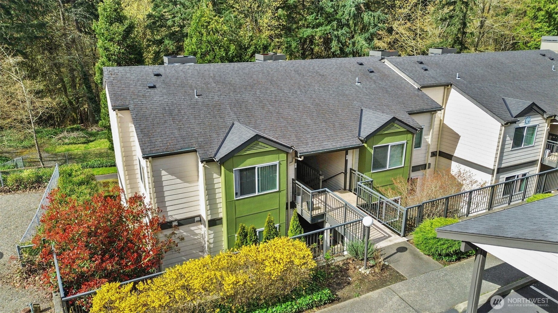 31500 33rd Place SW #G202, Federal Way, WA 98023