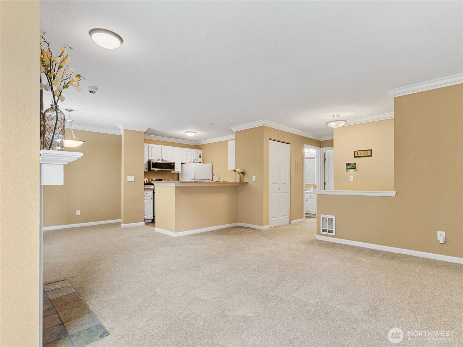 31500 33rd Place SW #G202, Federal Way, WA 98023