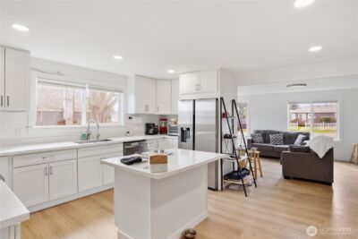 1119 S 63rd St , Tacoma, WA 98404 - Photo 5