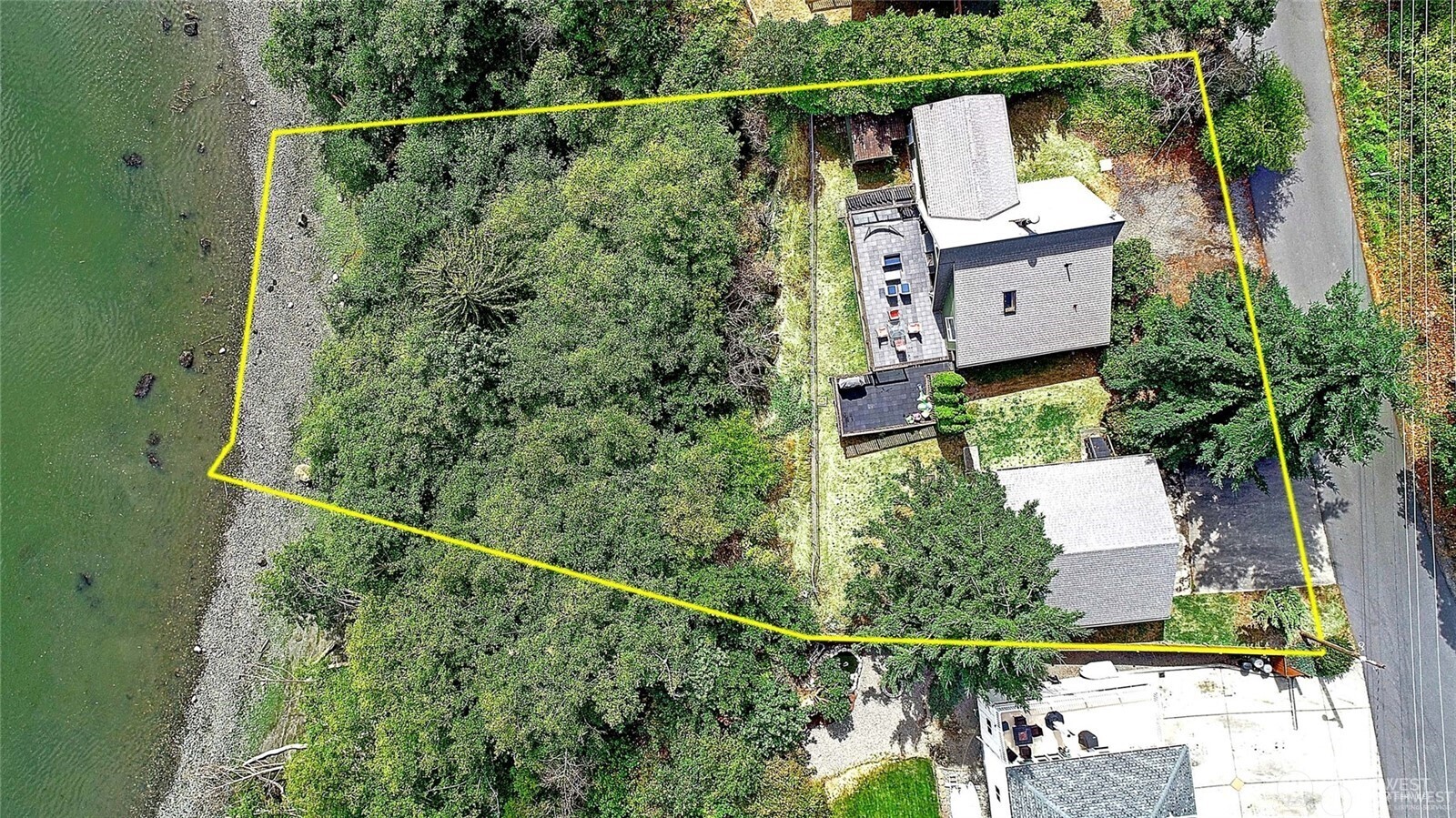 979 Cavalero Road , Camano Island, WA 98282