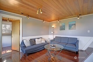 979 Cavalero Road , Camano Island, WA 98282