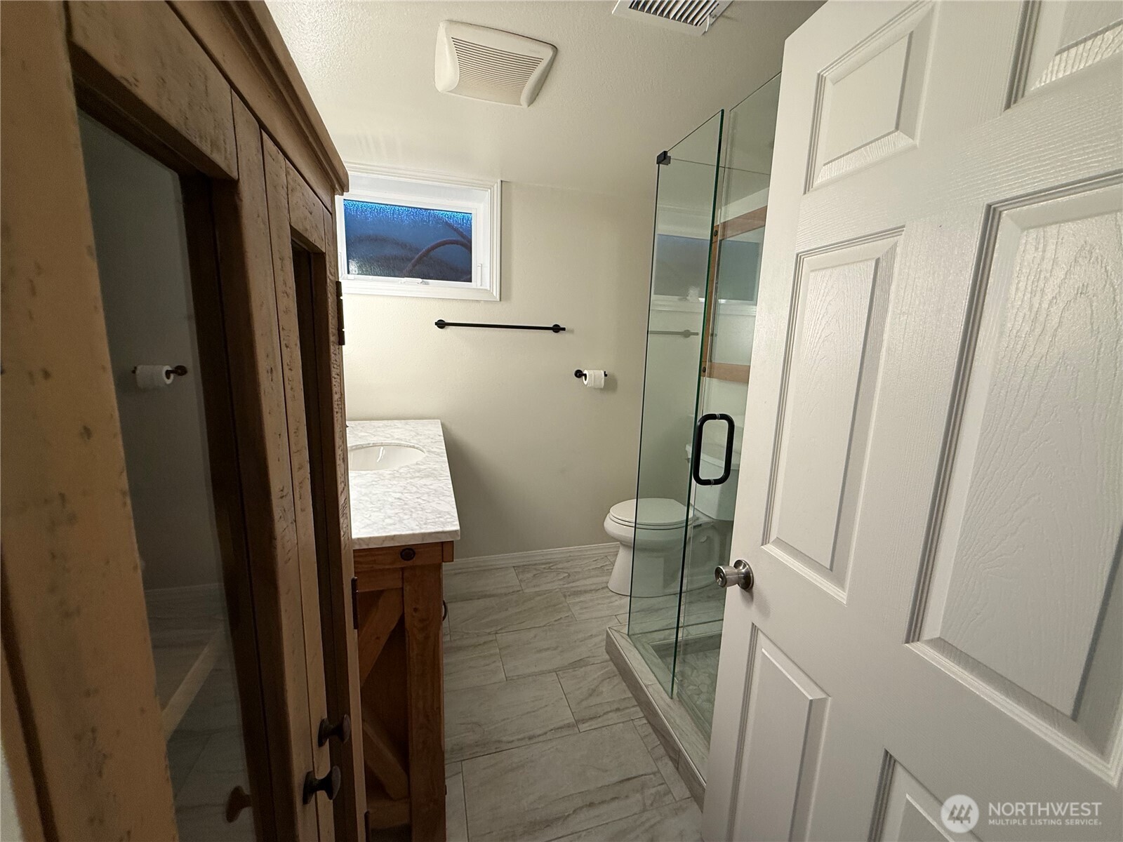 221 W Forest Avenue , Port Angeles, WA 98362