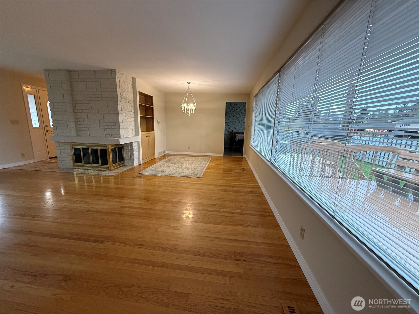 221 W Forest Avenue , Port Angeles, WA 98362