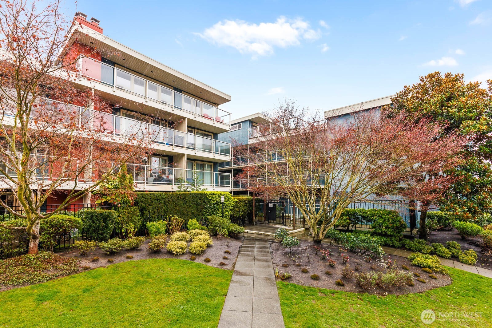 1730 Taylor Avenue N #109, Seattle, WA 98109