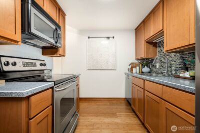 1730 Taylor Avenue N #109, Seattle, WA 98109 - Photo 7