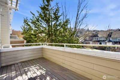 1439 Huckleberry Cir , Issaquah, WA 98029 - Photo 19