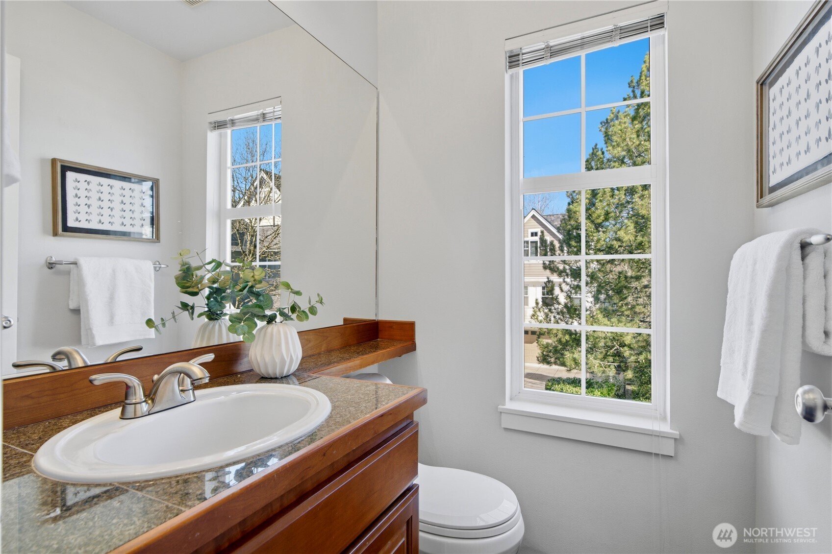 1439 Huckleberry Cir , Issaquah, WA 98029