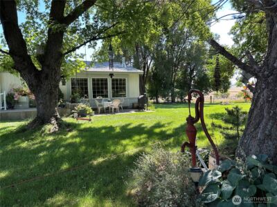 6997 Bacon Lane NE, Moses Lake, WA 98837 - Photo 2