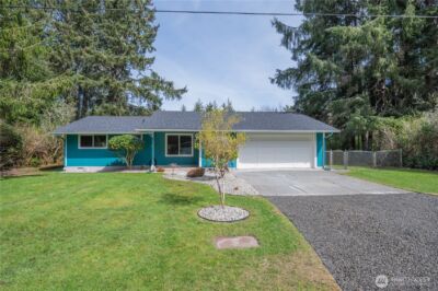 434 Snahapish Avenue SE, Ocean Shores, WA 98569