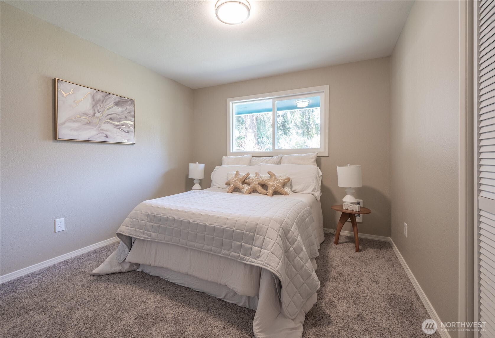 434 Snahapish Avenue SE, Ocean Shores, WA 98569