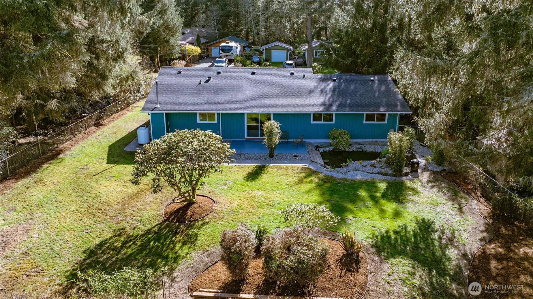 434 Snahapish Avenue SE, Ocean Shores, WA 98569