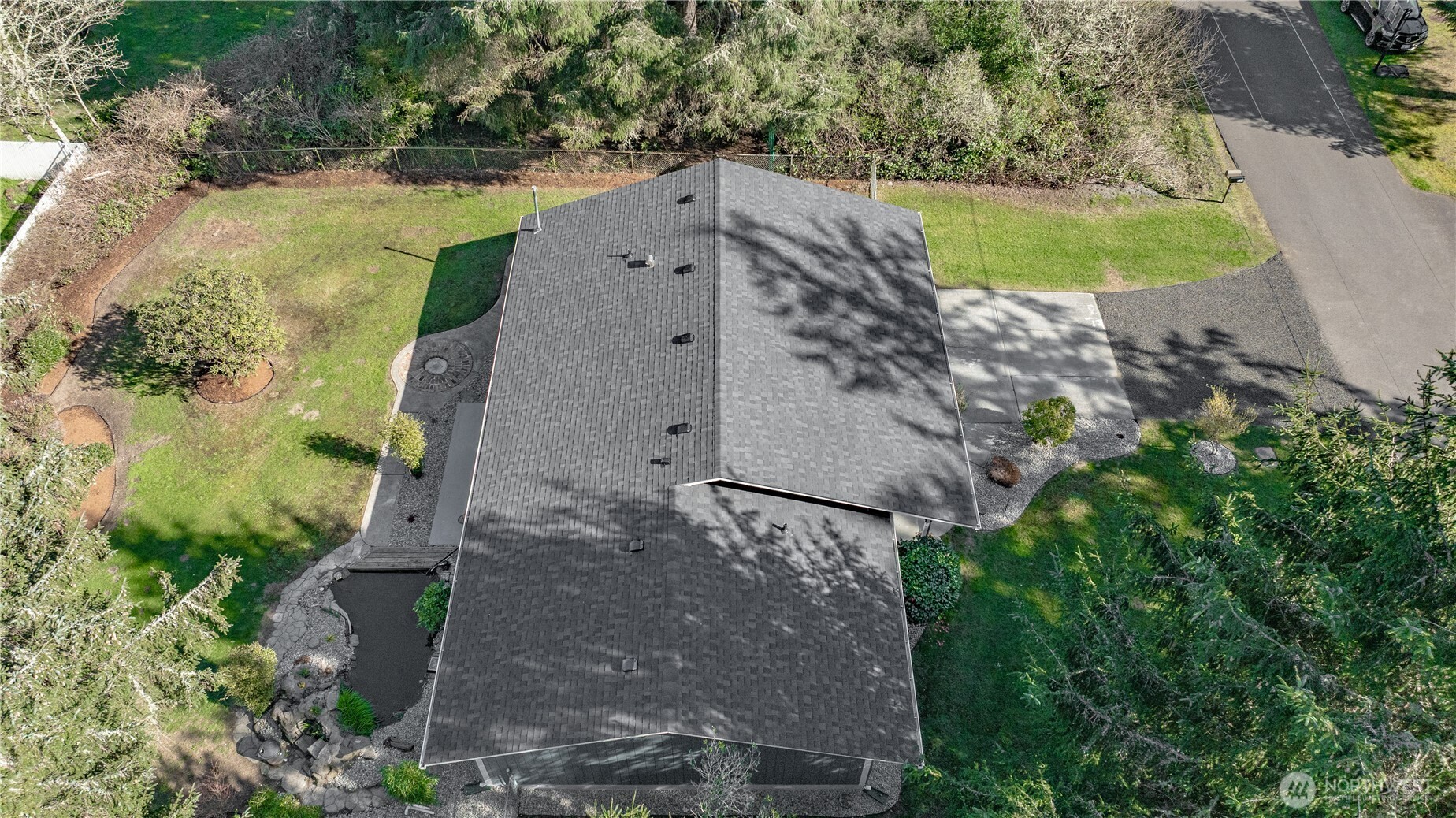 434 Snahapish Avenue SE, Ocean Shores, WA 98569