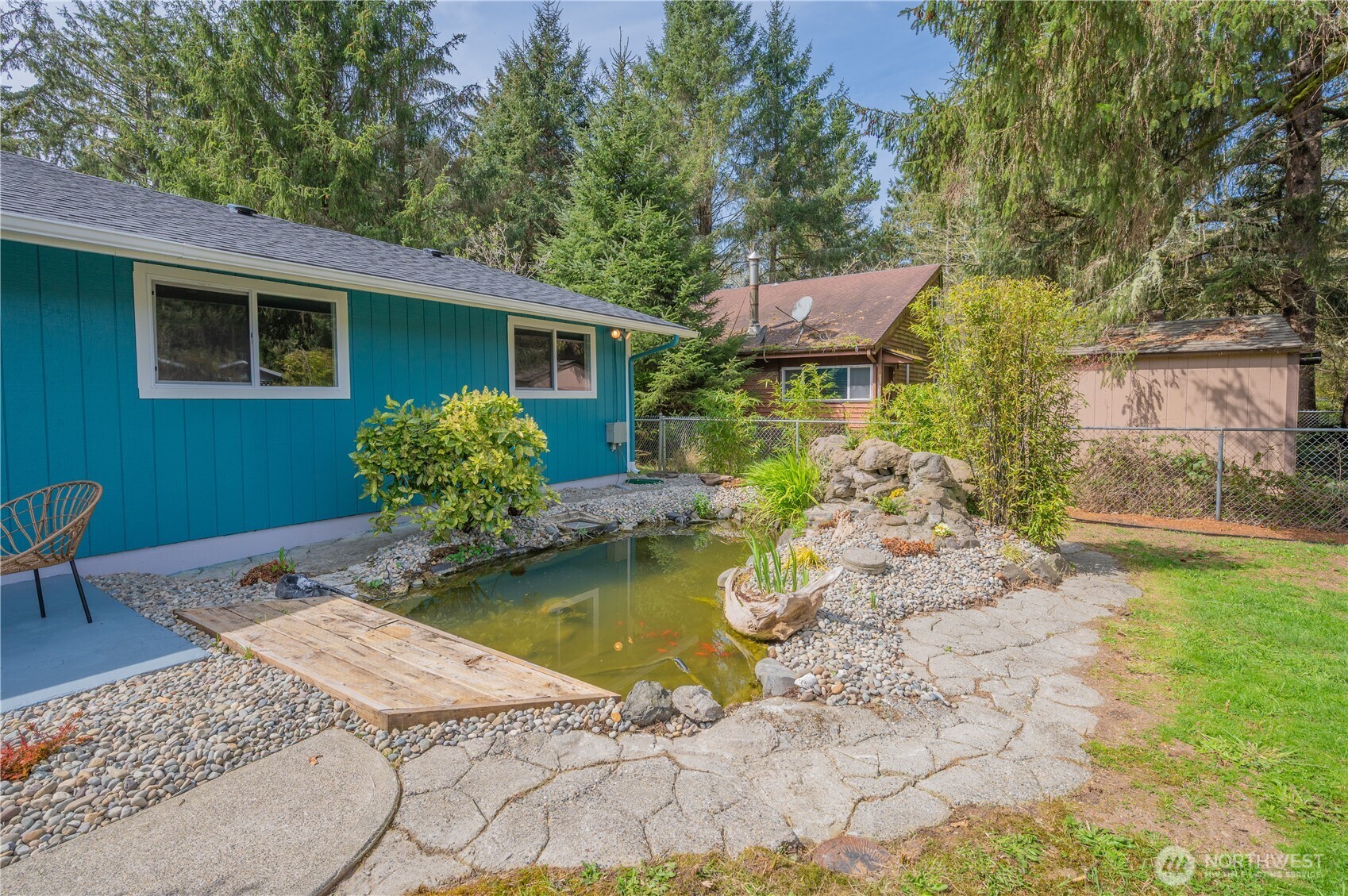 434 Snahapish Avenue SE, Ocean Shores, WA 98569