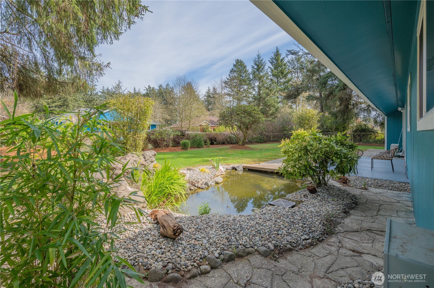 434 Snahapish Avenue SE, Ocean Shores, WA 98569