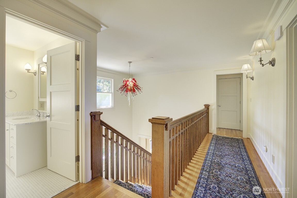 1645 Rambling Lane , Medina, WA 98039