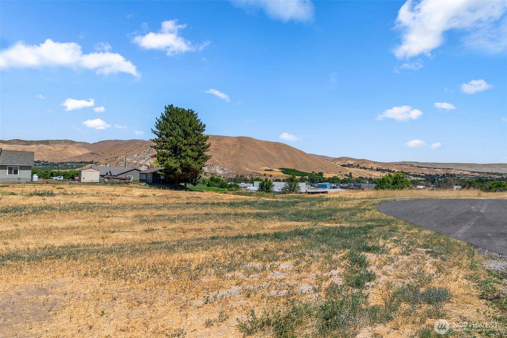 37 Penstemon Lane , Monitor, WA 98836