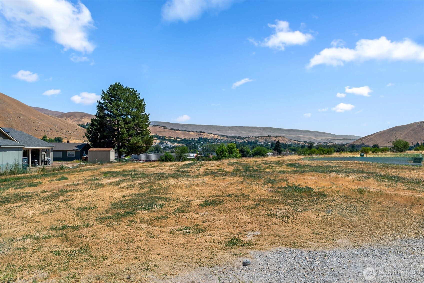 37 Penstemon Lane , Monitor, WA 98836