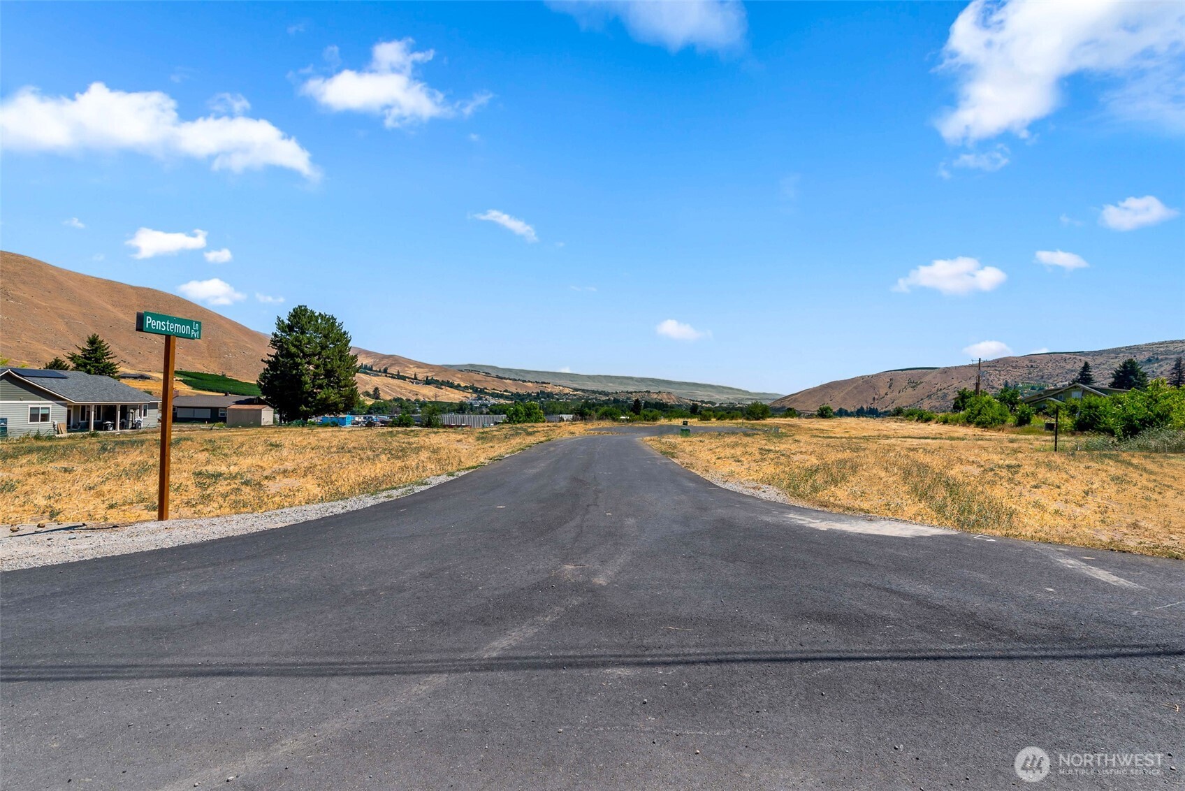 37 Penstemon Lane , Monitor, WA 98836