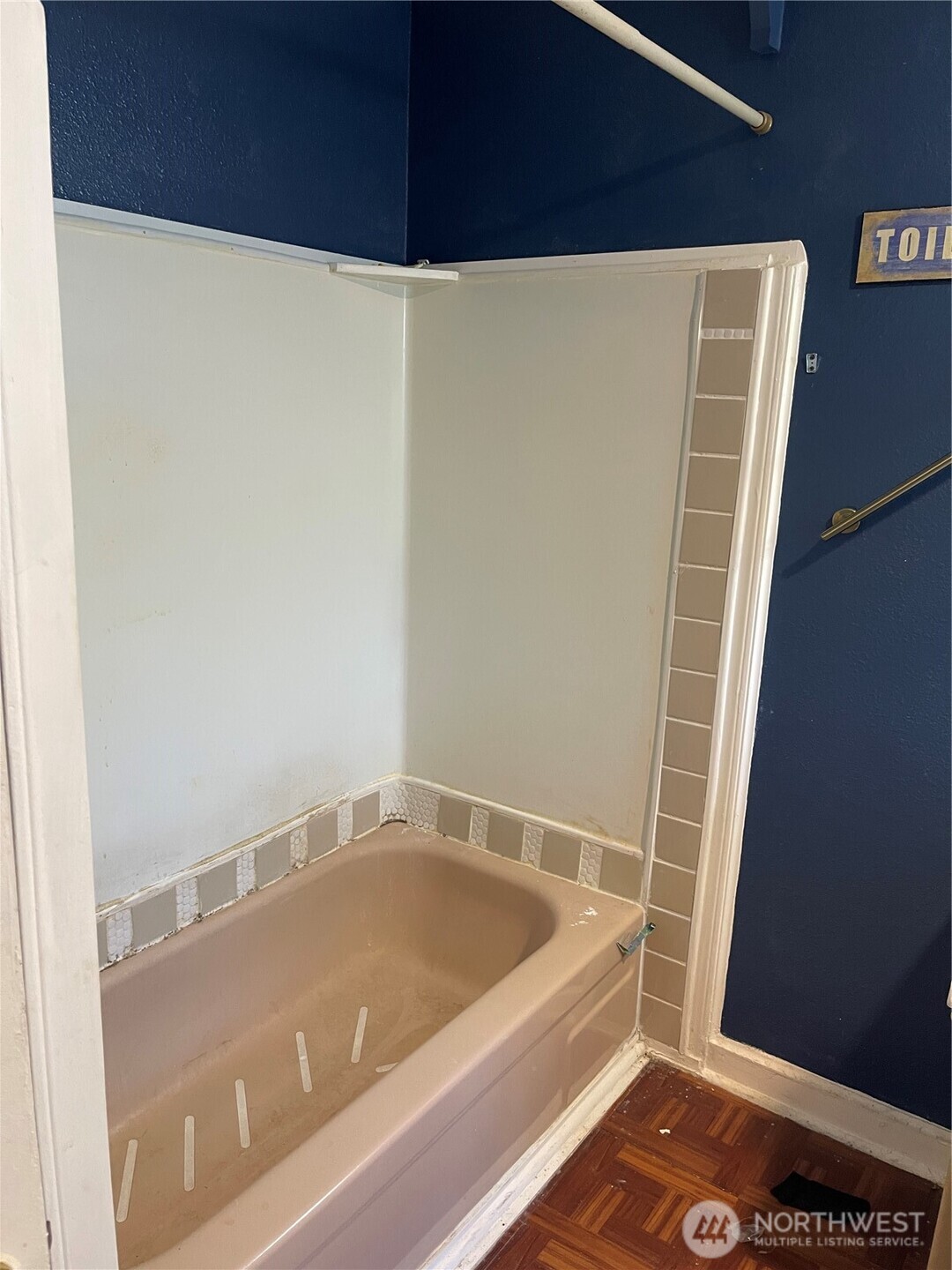 16460 Scandia Road NW, Poulsbo, WA 98370