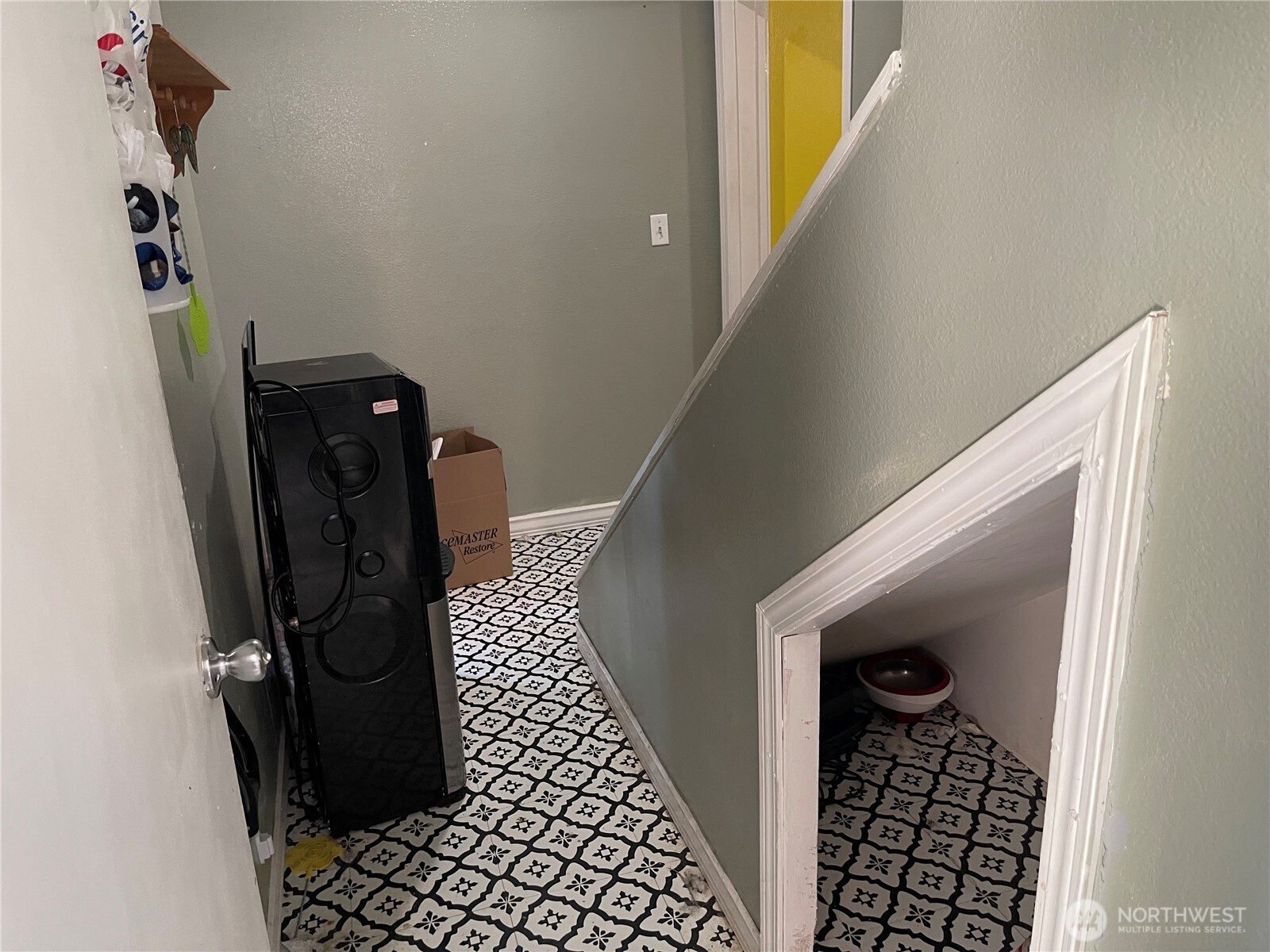 16460 Scandia Road NW, Poulsbo, WA 98370