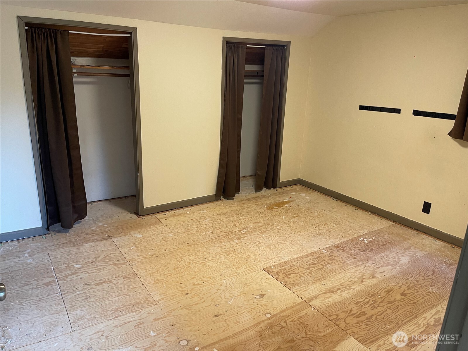 16460 Scandia Road NW, Poulsbo, WA 98370