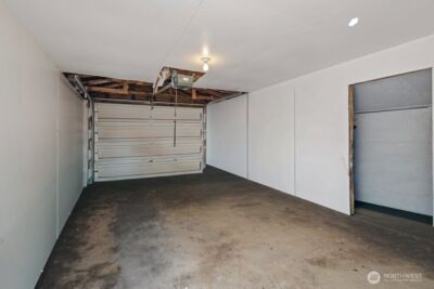 8411 48th Avenue S, Seattle, WA 98118 - Photo 24