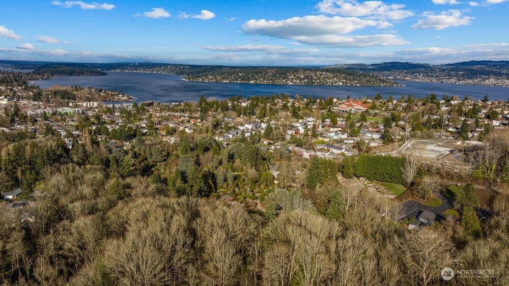 8411 48th Avenue S, Seattle, WA 98118