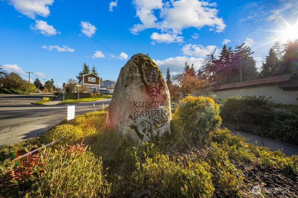 8411 48th Avenue S, Seattle, WA 98118