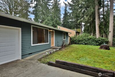 7875 Mortland Drive , Clinton, WA 98236