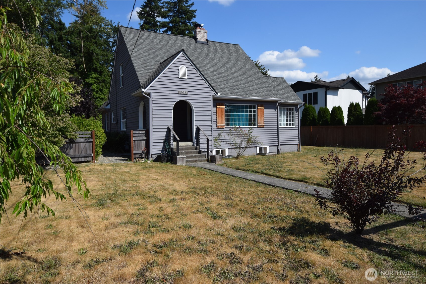 8519 Golden Given Drive E, Tacoma, WA 98445