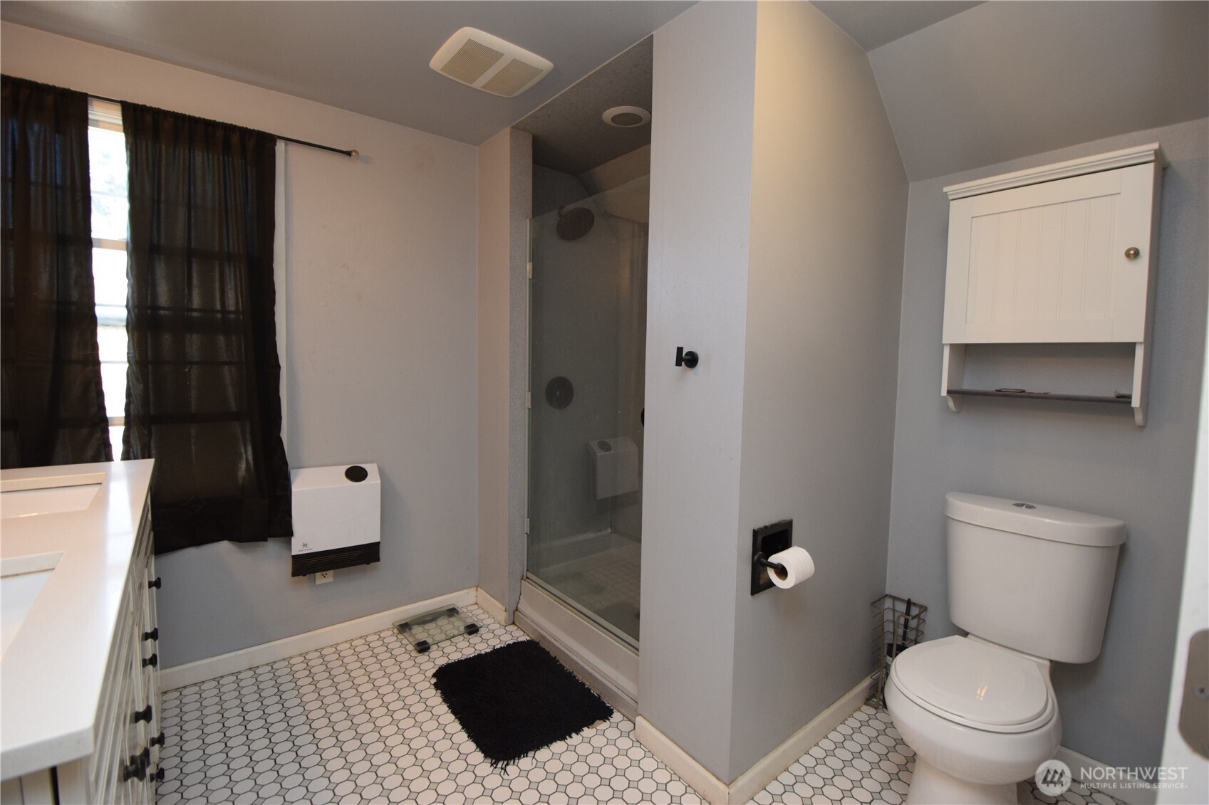 8519 Golden Given Drive E, Tacoma, WA 98445