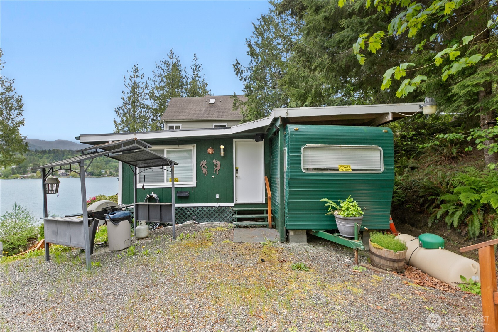 18545 W Big Lake Boulevard , Mount Vernon, WA 98274