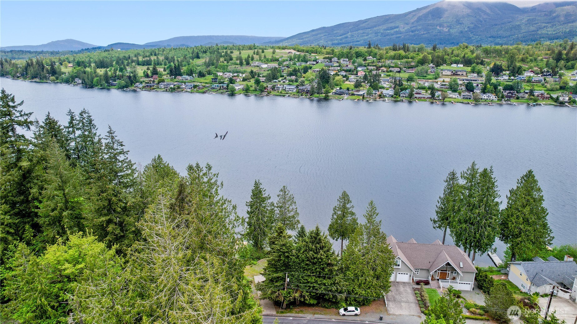 18545 W Big Lake Boulevard , Mount Vernon, WA 98274