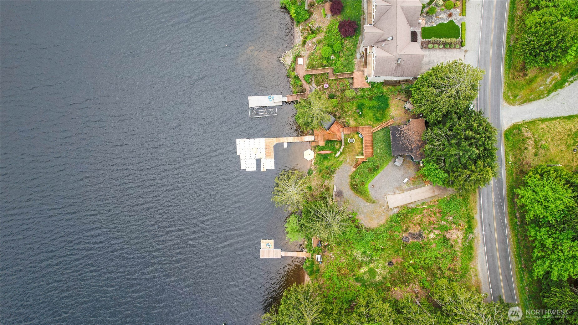 18545 W Big Lake Boulevard , Mount Vernon, WA 98274